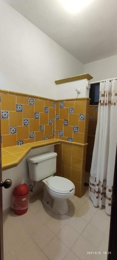 Alux Rooms Playa del Carmen Exteriör bild